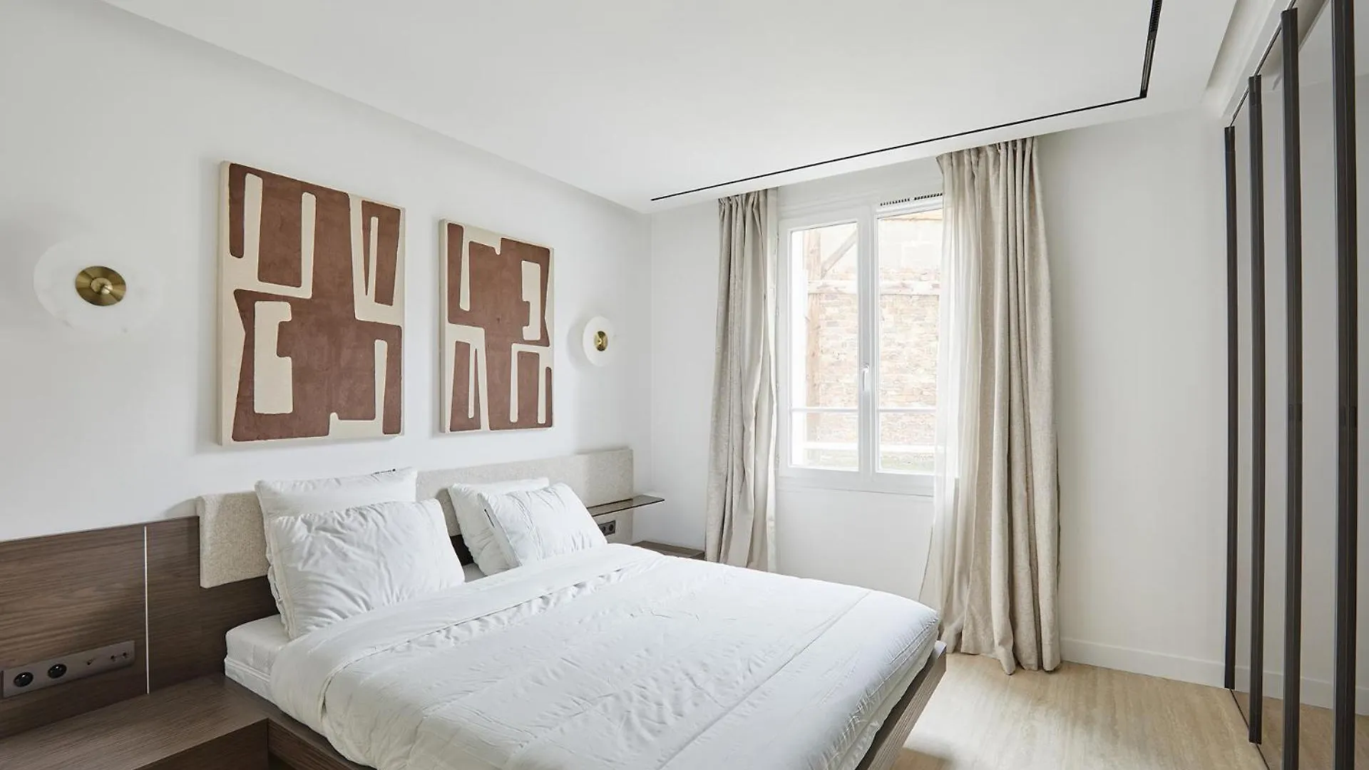 Spacious & Modern 2Br 2Ba L Paris 16 Near Roland Garros Apartman
